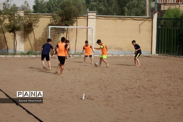 آیین بهره‌برداری از زمین ساحلی آموزشگاه محمدی کاشانی قم