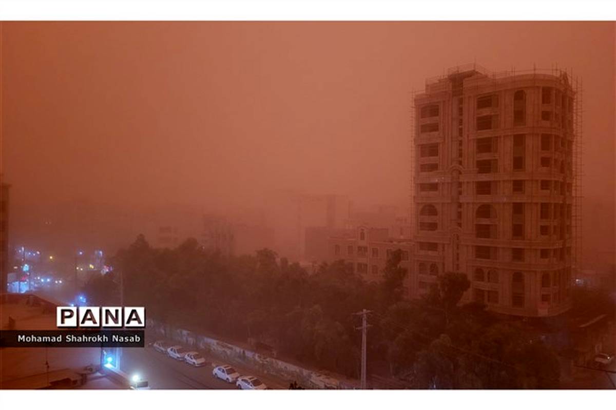 طوفان خاک اهواز را در نوردید/ فیلم