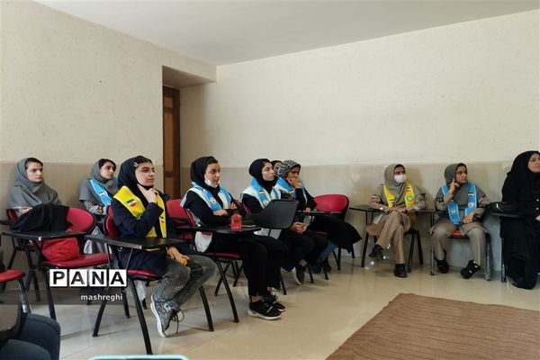 برگزاری اردوی مهارتی ویژه دانش‌آموزان دختر پیشتاز در استان اصفهان