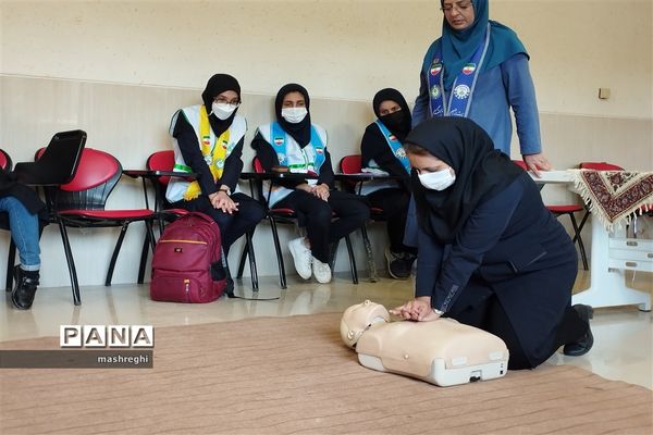 برگزاری اردوی مهارتی ویژه دانش‌آموزان دختر پیشتاز در استان اصفهان