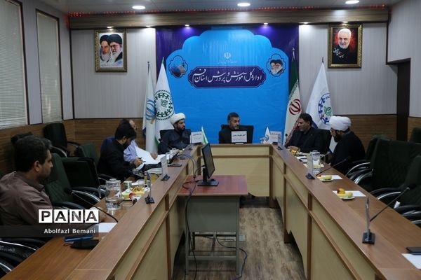 جلسه شورای برنامه‌ریزی سازمان دانش‌آموزی استان قم