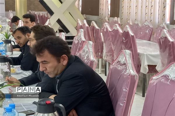 نشست خبری اداره آموزش و پرورش کاشمر