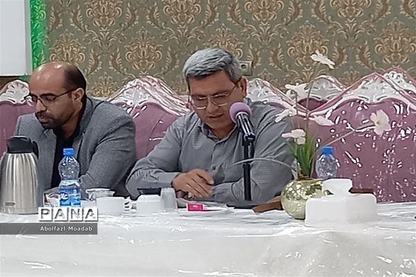 نشست خبری اداره آموزش و پرورش کاشمر
