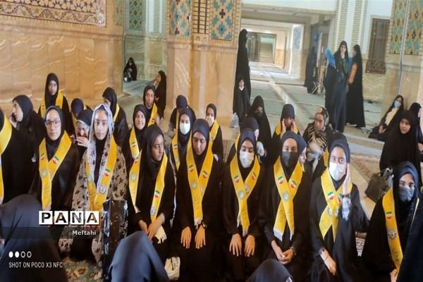 برگزاری همایش دختران بانوی بهشت ویژه دانش‌آموزان عضو سازمان دانش‌آموزی درناحیه 3 شیراز