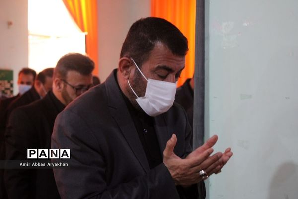 مراسم پر فیض زیارت عاشورا در اداره کل آموزش و پرورش استان بوشهر
