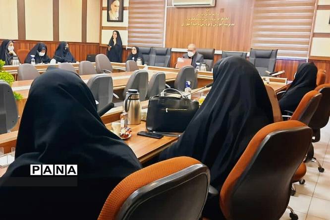 برگزاری جلسه تقدیر از مدیران طرحهای استانی در آموزش و پرورش ناحیه یک شهرری