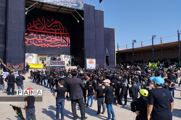 برگزاری مراسم حلی من العسل در جاجرم