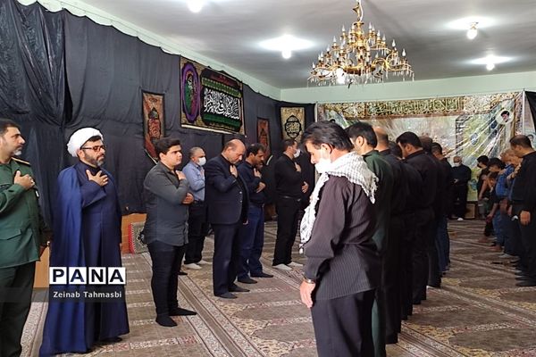 مراسم احلی من العسل در سروستان