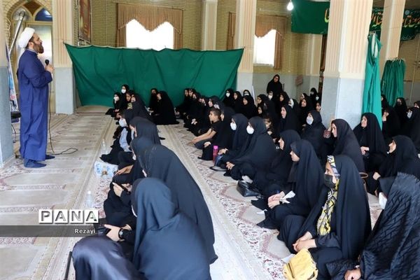 مراسم سوگواره احلی من العسل در اداره آموزش و پرورش ناحیه 6 اصفهان