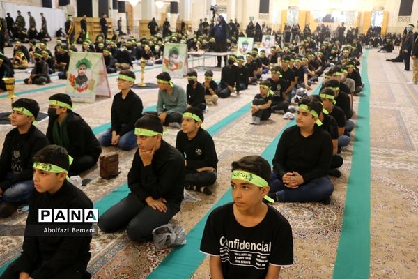 سوگواره عاشورایی «احلی من العسل» در قم-1