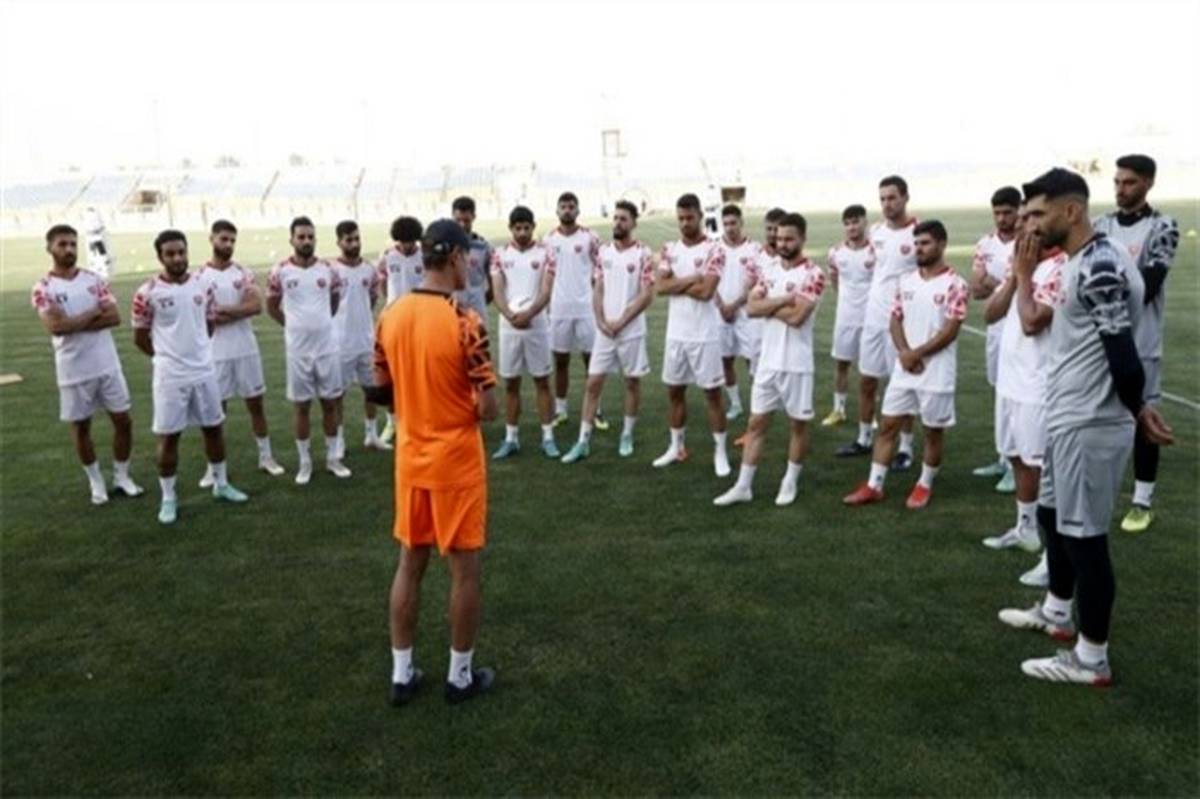 مربی بدنساز پرسپولیس: قهرمانی پرسپولیس در لیگ؛  این به بازیکنان مربوط است