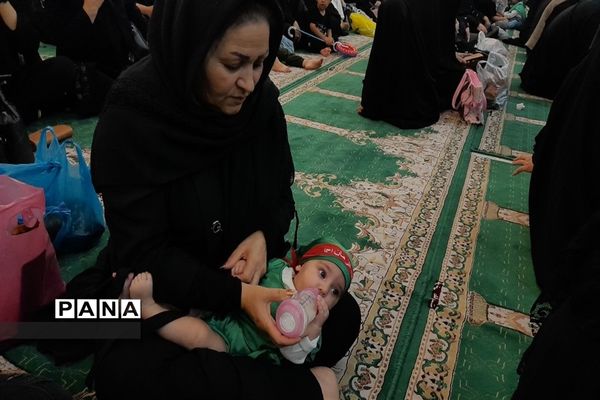 همایش شیرخوارگان حسینی  در مسجد جامع شهرستان ‌قرچک