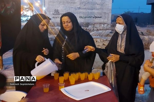 ایستگاه صلواتی حضرت قاسم ابن الحسن به همت دانش‌آموزان شهر اشکنان