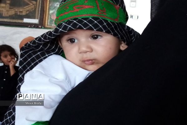 همایش شیرخوارگان حسینی در تکیه علی اصغری کندر