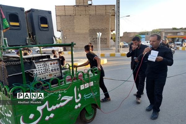 برگزاری هیات زنجیرزنی دانش‌آموزی در دهنو خلیل‌آباد