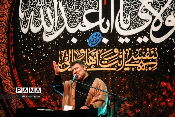 عزاداری شب هشتم محرم در هیِات روضه الحسنین (ع)