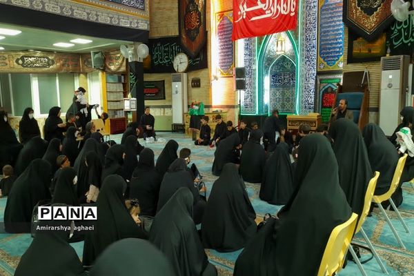 عزاداری نوجوانان منطقه ۱۳ در هیات منتظران موعود