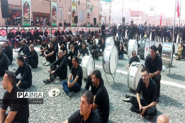 همایش بزرگ تاسوعای حسینی در اردستان