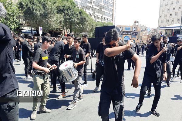 مراسم تاسوعای حسینی  در مشهد مقدس