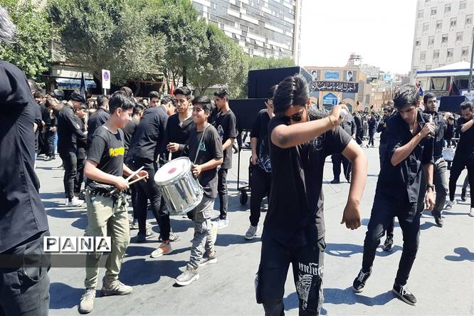 مراسم تاسوعای حسینی  در مشهد مقدس