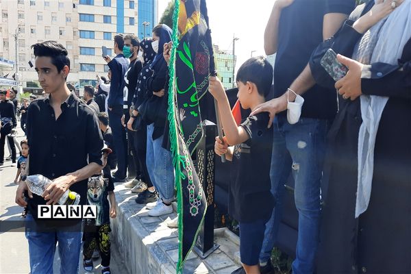 مراسم تاسوعای حسینی  در مشهد مقدس
