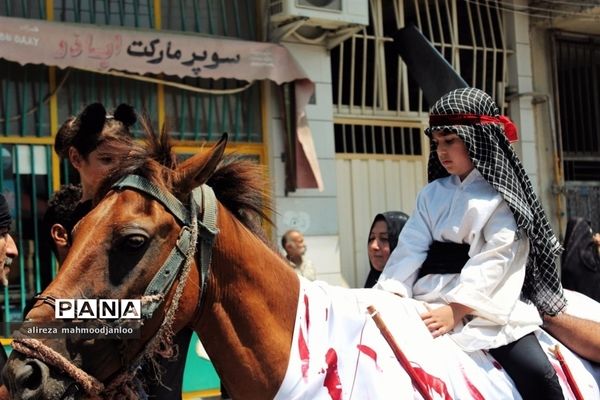 عزاداری عاشورای حسینی در گلوگاه