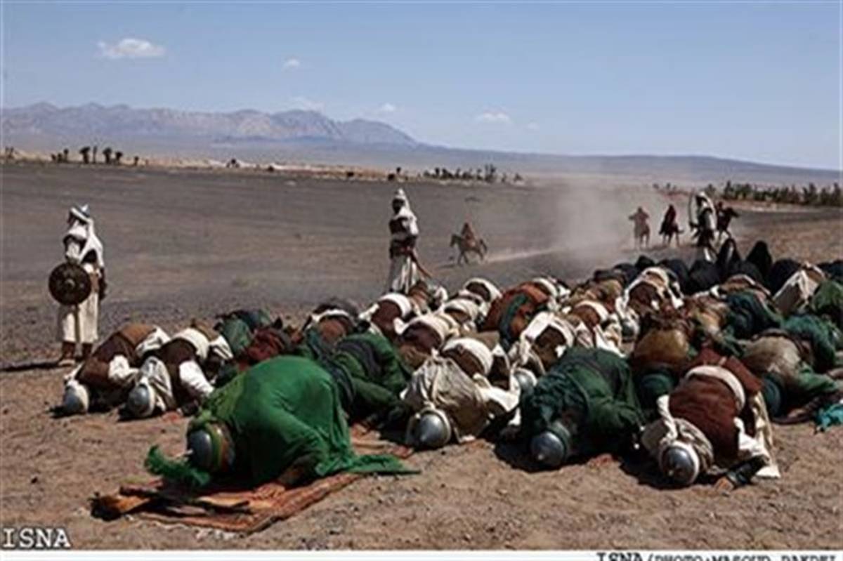 برپایی نماز ظهر عاشورا در زنجان