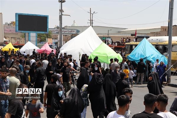 مراسم خیمه سوزان روز عاشورای حسینی در شیراز