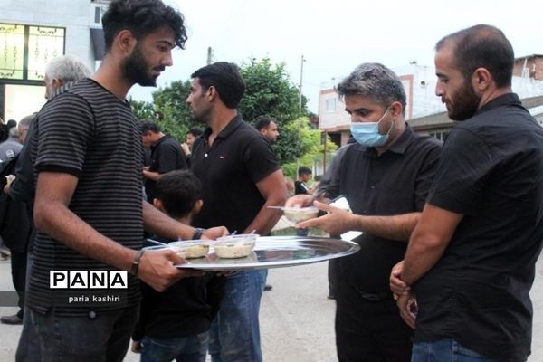 مراسم شام غریبان امام حسین در روستای چمان