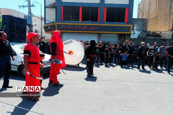 مراسم عزاداری عاشورای حسینی در شهرستان بهارستان