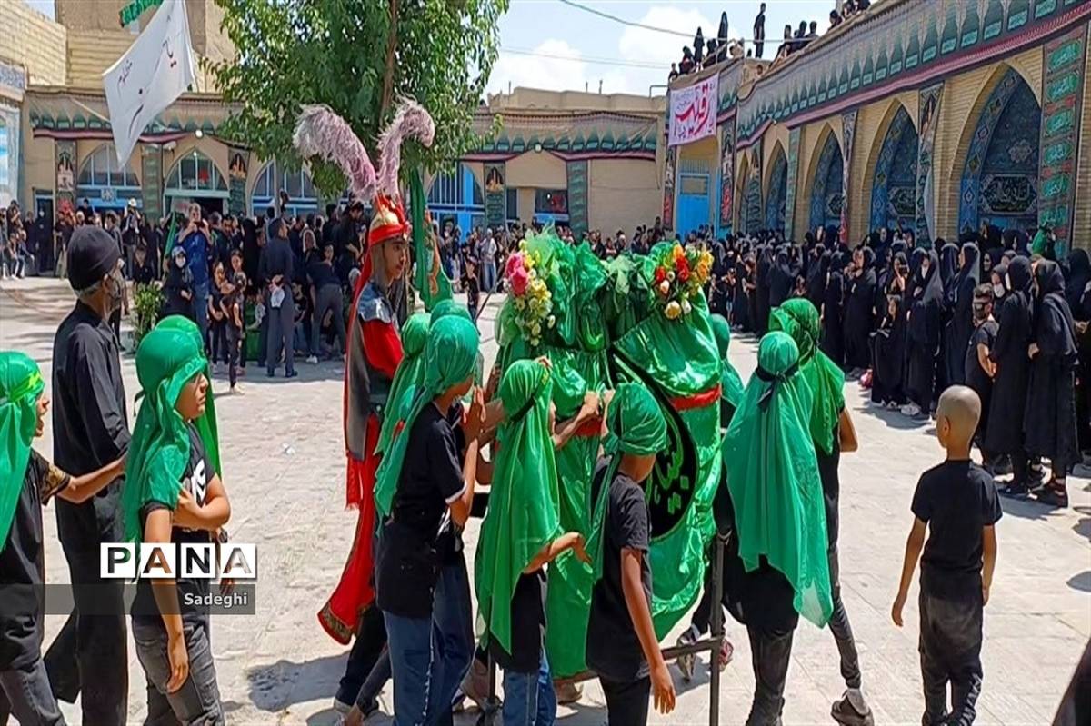 برگزاری مراسم روز عاشورا محله سرارود شهرستان مبارکه