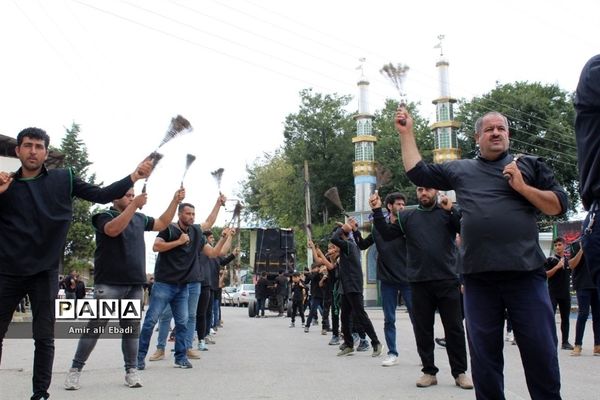 آیین مراسم عزاداری عاشورای حسینی در بادله