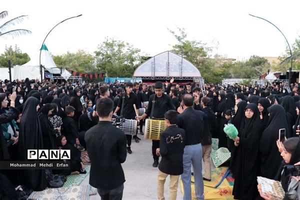 آیین خیمه‌سوزان و شام غریبان درآباده