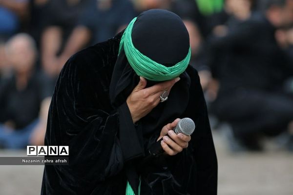 مراسم تعزیه‌خوانی در رینه لاریجان