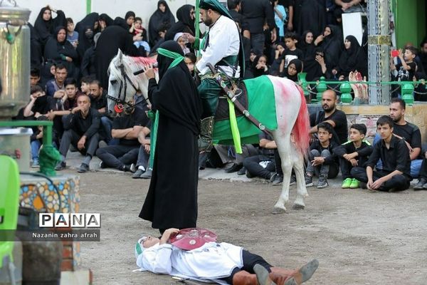 مراسم تعزیه‌خوانی در رینه لاریجان