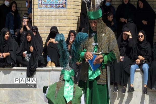 مراسم ظهر عاشورا در حسینیه شهر بافران