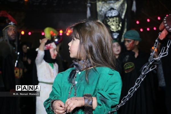 کاروان نمادین اسرای کربلا در قم