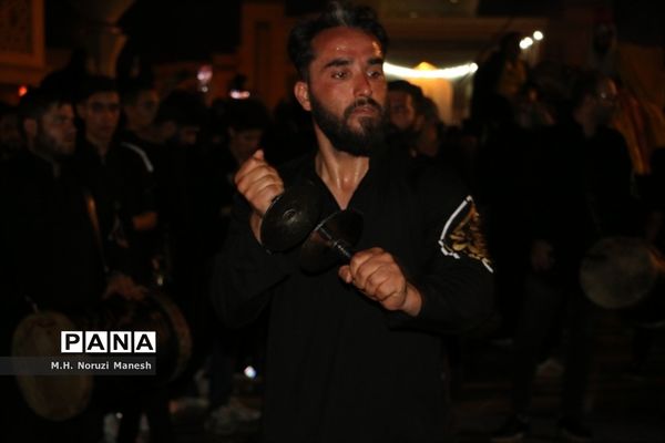 کاروان نمادین اسرای کربلا در قم