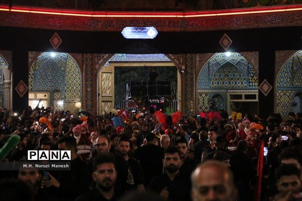 کاروان نمادین اسرای کربلا در قم