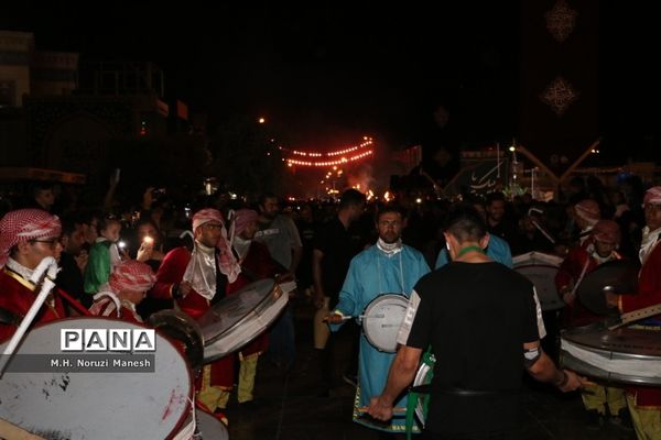 کاروان نمادین اسرای کربلا در قم
