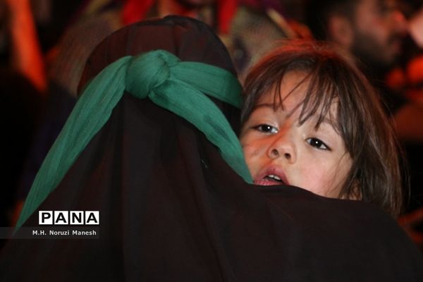 کاروان نمادین اسرای کربلا در قم