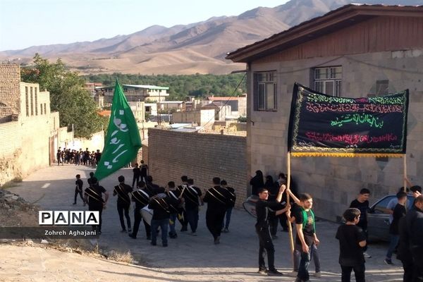 عزاداری مردم روستای بیدهند قم در ایام محرم