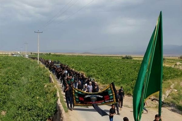 برگزاری عاشورا و تاسوعای حسینی در روستای فاروج