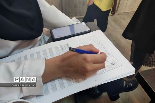 برگزاری طرح جهادی معاینات پزشکی ویژه دانش‌آموزان منطقه رودهن