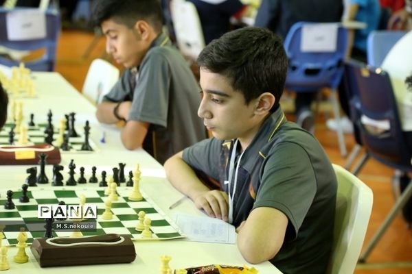 آغاز مسابقات  شطرنج دانش‌آموزی در شهرکرد