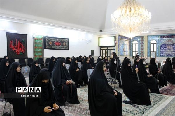 تقدیر از خادمان موکب دختران حسین