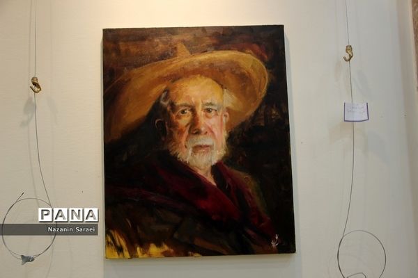 نمایشگاه «پرتره تنها» در گالری هنری اسلامشهر