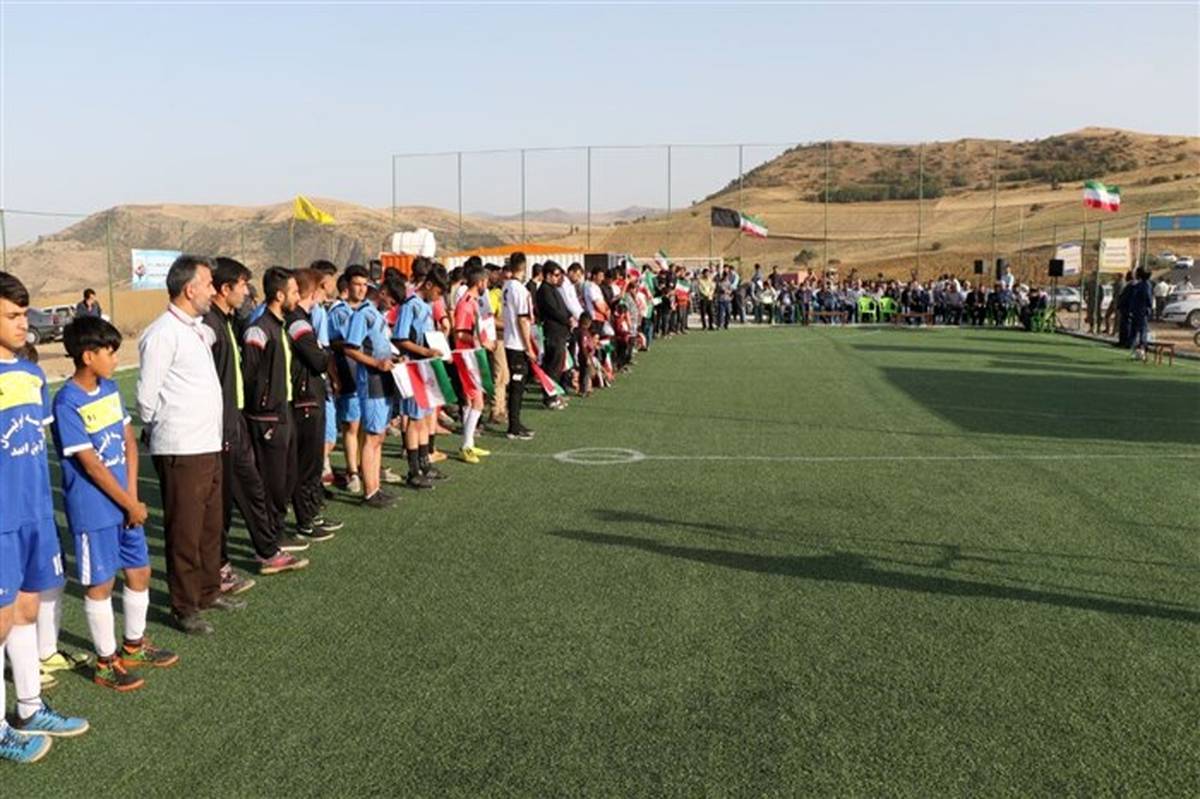 مسابقات مینی فوتبال جام پرچم در آذربایجان‌ شرقی آغاز شد