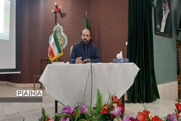 نشست هم‌اندیشی حوزه معاونت پرورشی و فرهنگی استان البرز
