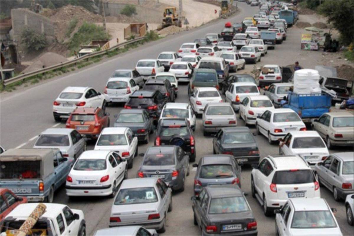 آخرین وضعیت راه های کشور؛ترافیک نیمه سنگین چالوس